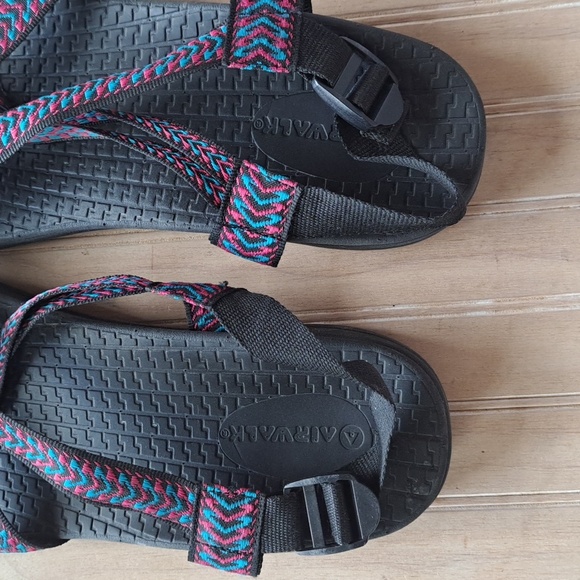Airwalk Strappy Hiking Sandals Comfort  Colorful Woven Straps Toe Strap Unisex - Picture 2 of 8